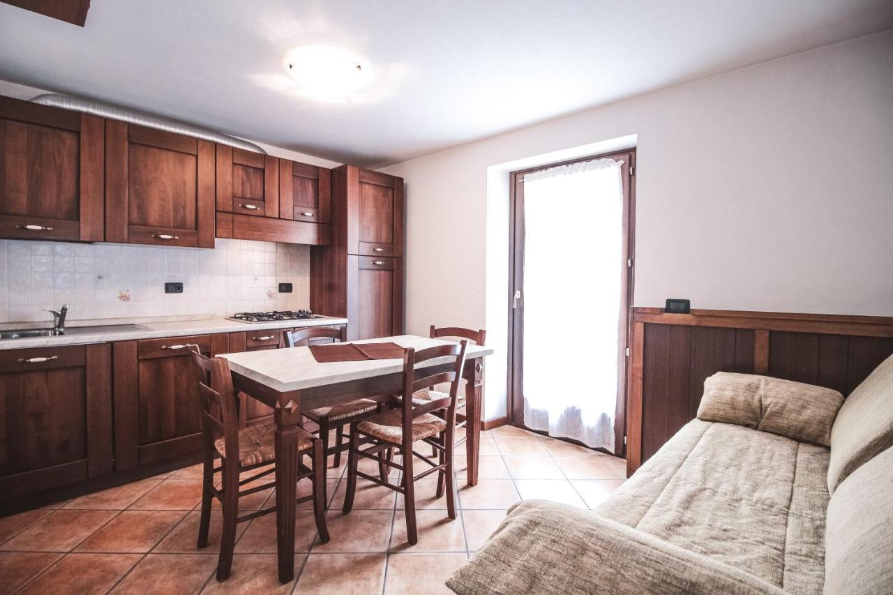 Residence Aquila - Bilo Punta Goa Brusson Exteriér fotografie