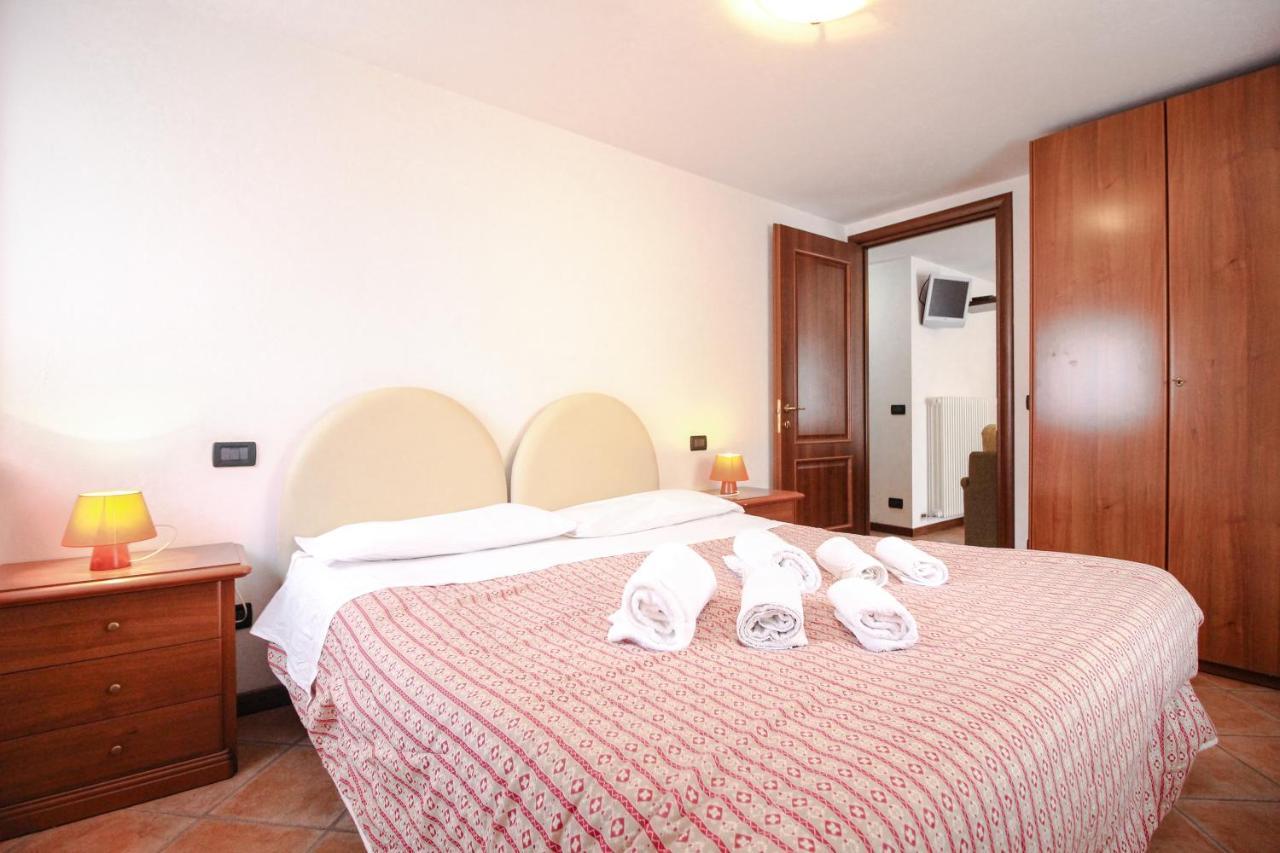 Residence Aquila - Bilo Punta Goa Brusson Exteriér fotografie